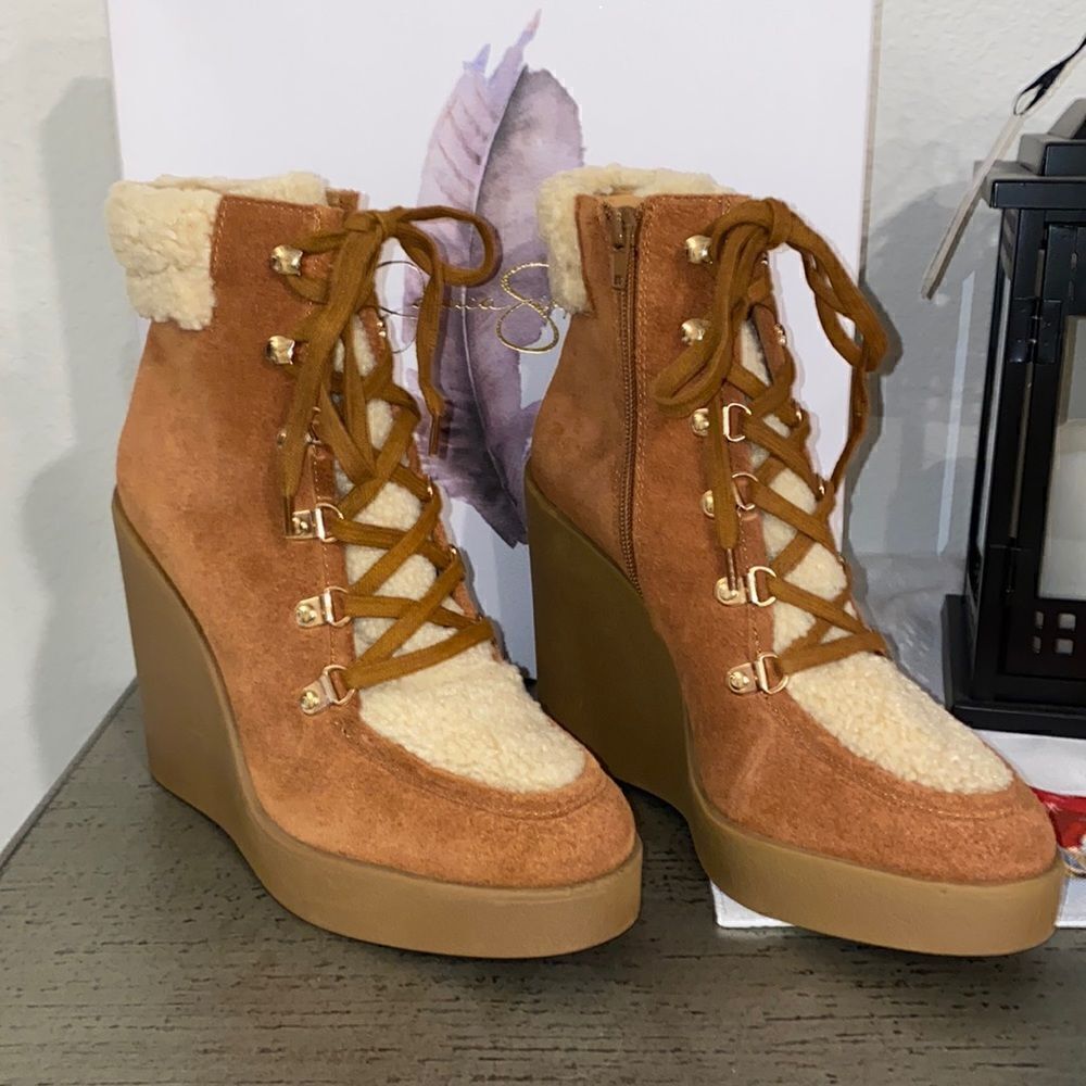 New Jessica Simpson Maelyn Platform Wedge Boot - Picture 4 of 9